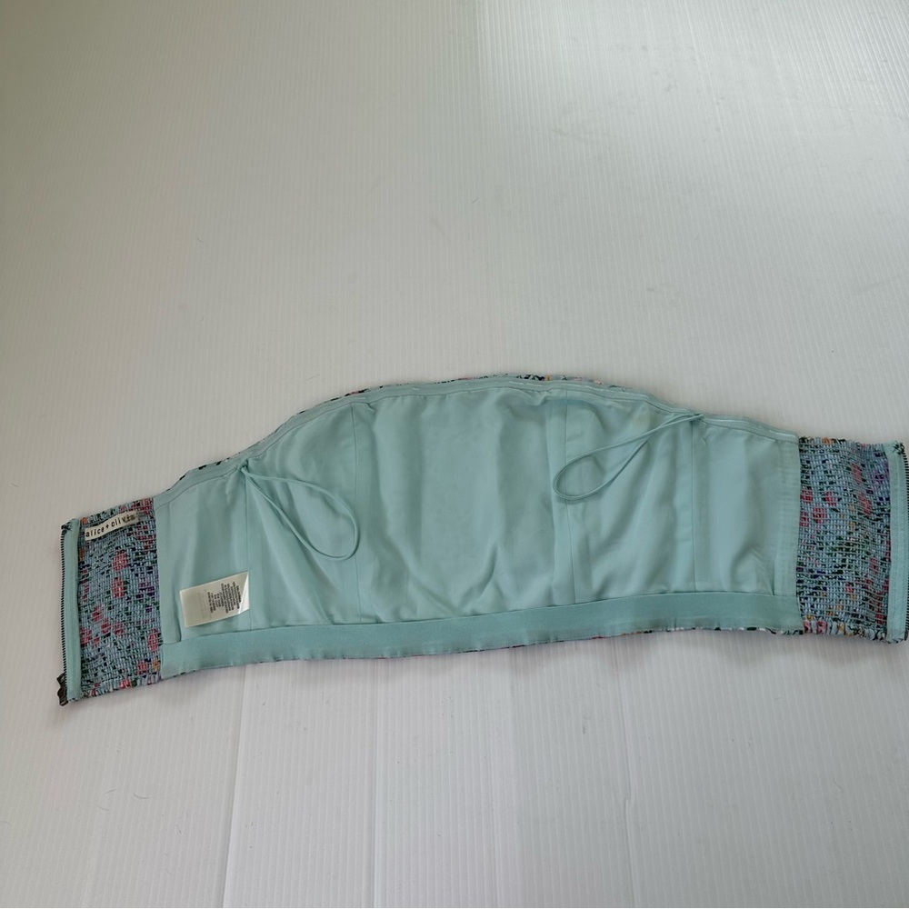 Alice + Olivia Ceresi Floral Smocked Bandeau Top, 6 - Picture 5 of 15